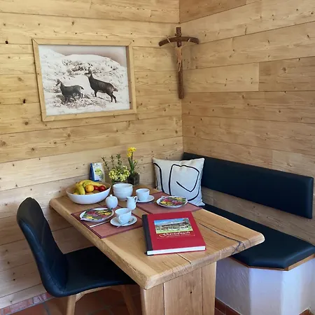 Ferienwohnung Menzinger